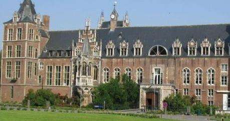 ��(b��o)����ʿ��W(xu��)�����x���m���Լ���˽���W(xu��)У