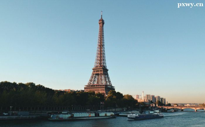 �����Tʿ��W(xu��)һ���M(f��i)���Ƕ����X