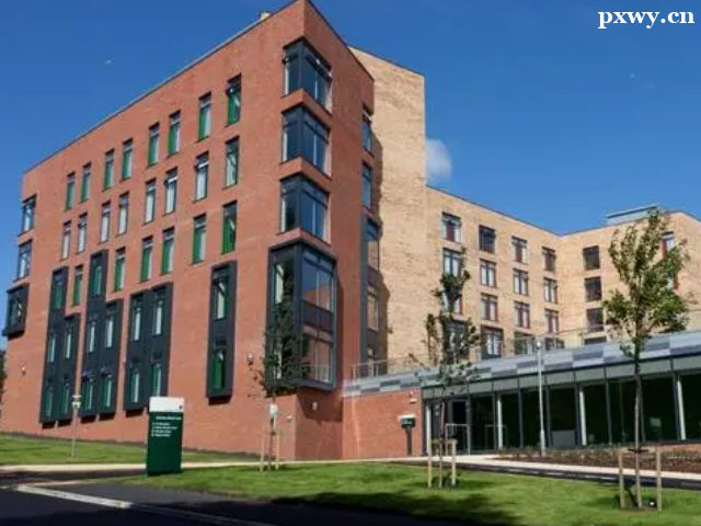 Ӣ����W(xu��)�ԃr(ji��)�ȸߵČW(xu��)У����Щ