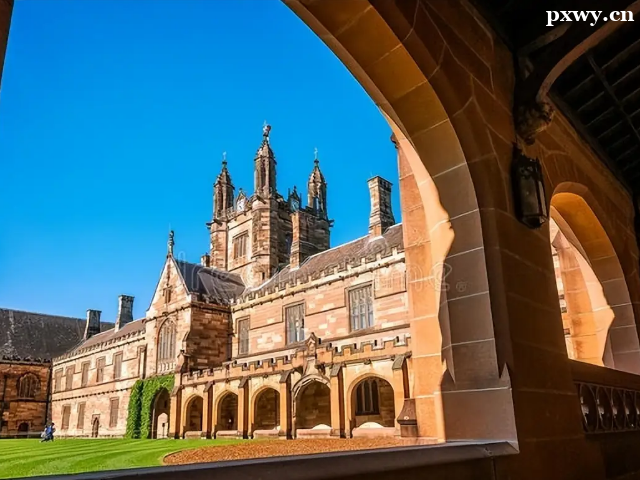 ����ˇ�g(sh��)��W(xu��)����Щ�W(xu��)У